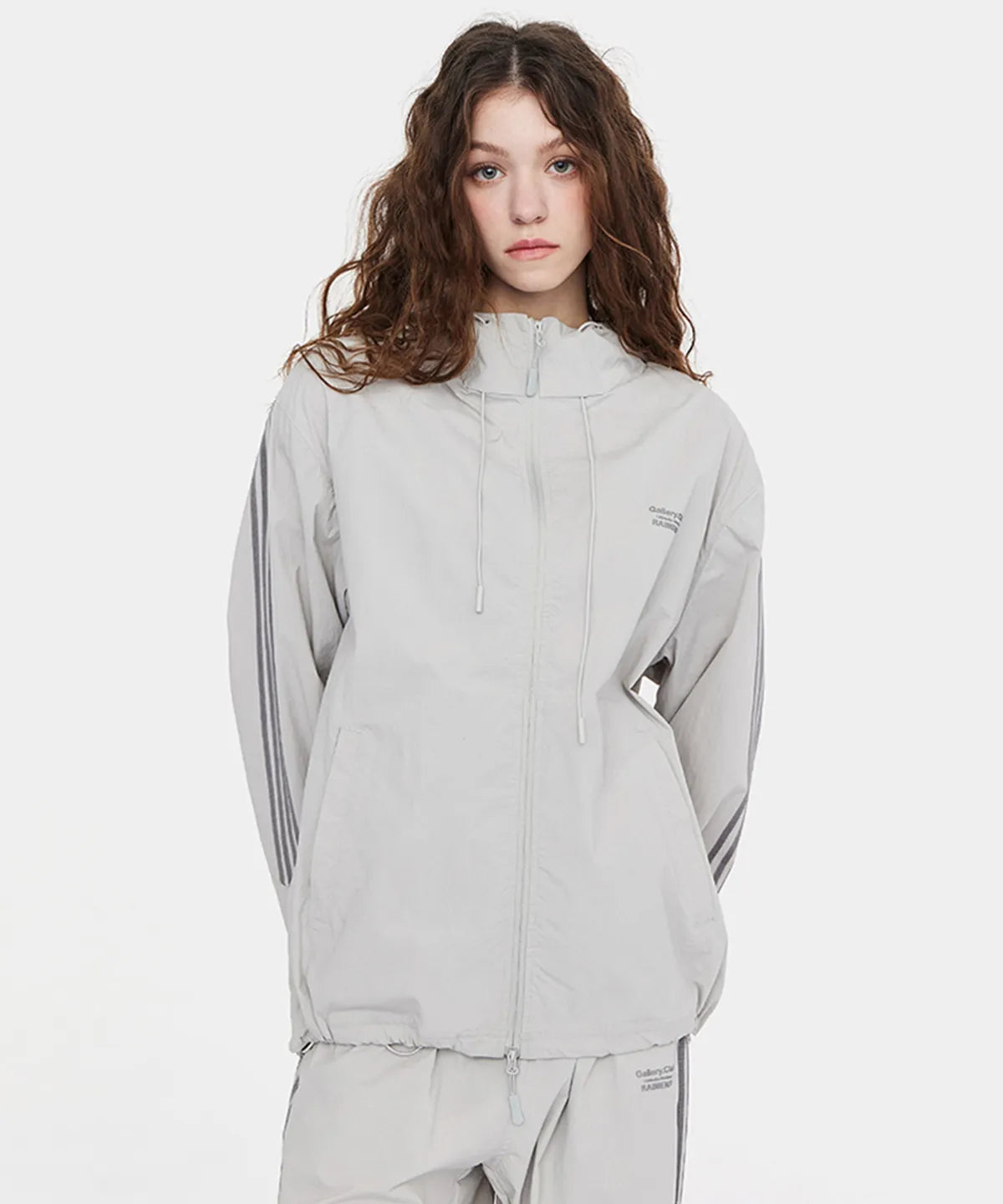 Essential Running Rain Hood Windbreaker