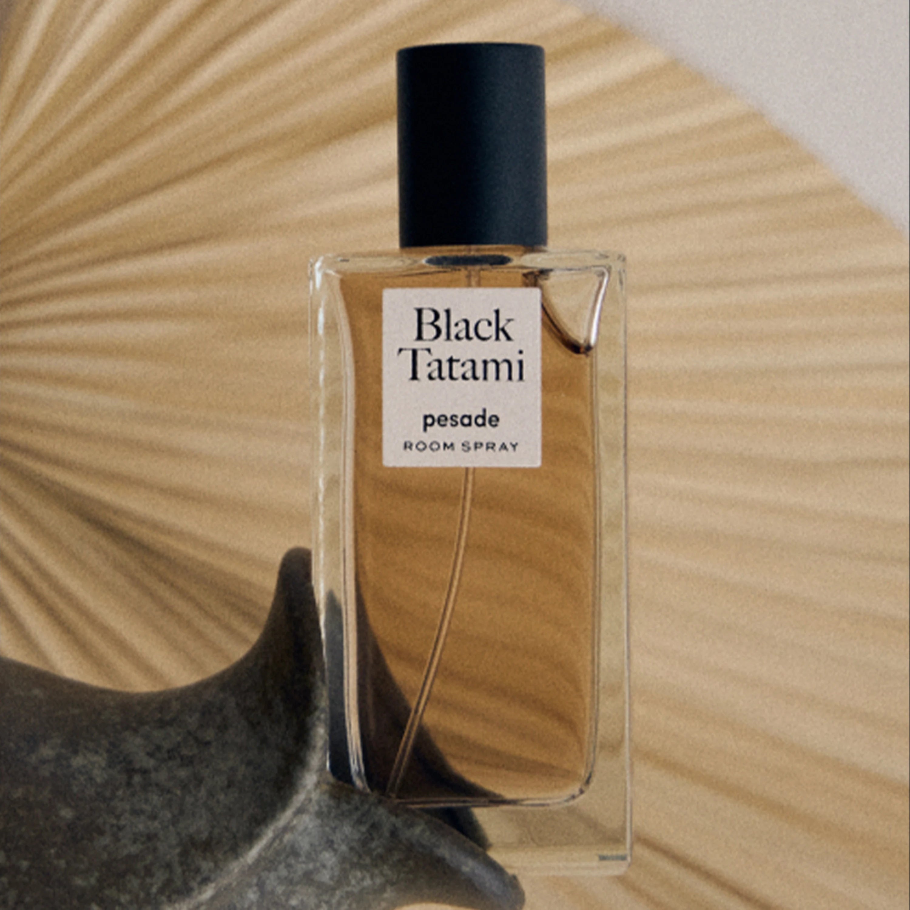 PESADE Black Tatami Room Spray 50ml