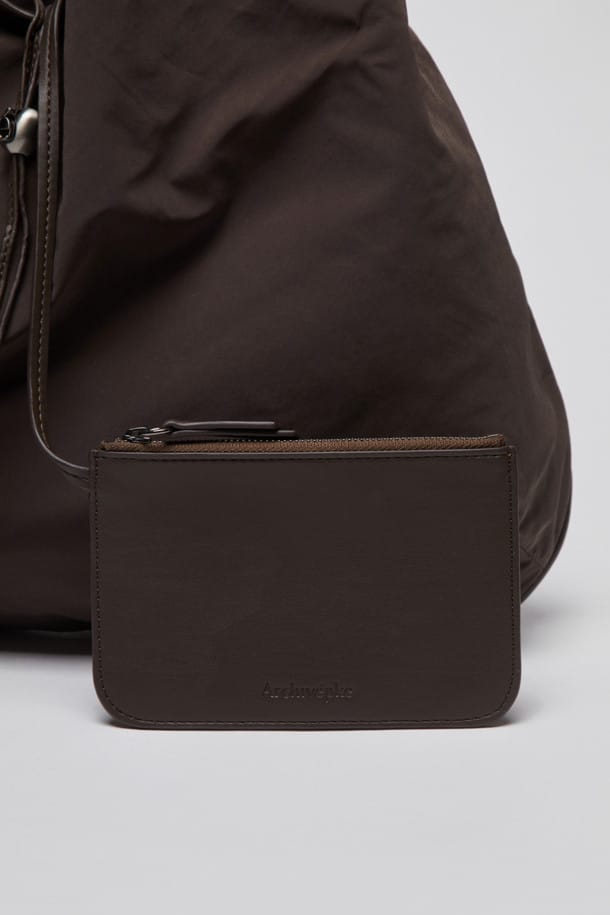 Archivépke Luv basket bag (Fluid ink)