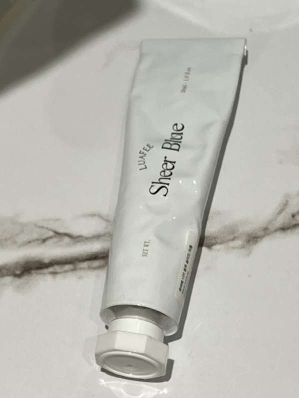 Luafee Luape Solid Perfume Sheer Blue