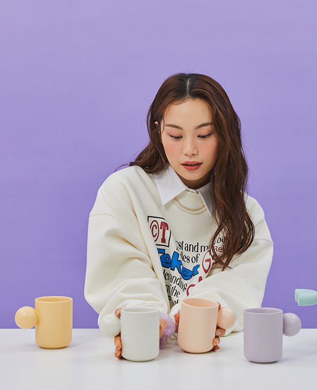 Better Finger Ceramic Ball Mug - 4 Colors