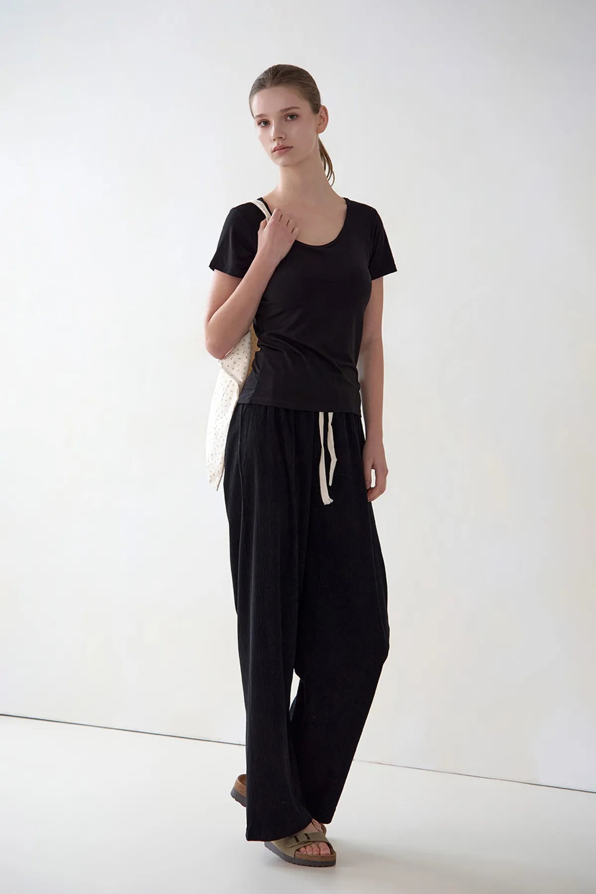 Cap-built modal inner short sleeve t-shirt