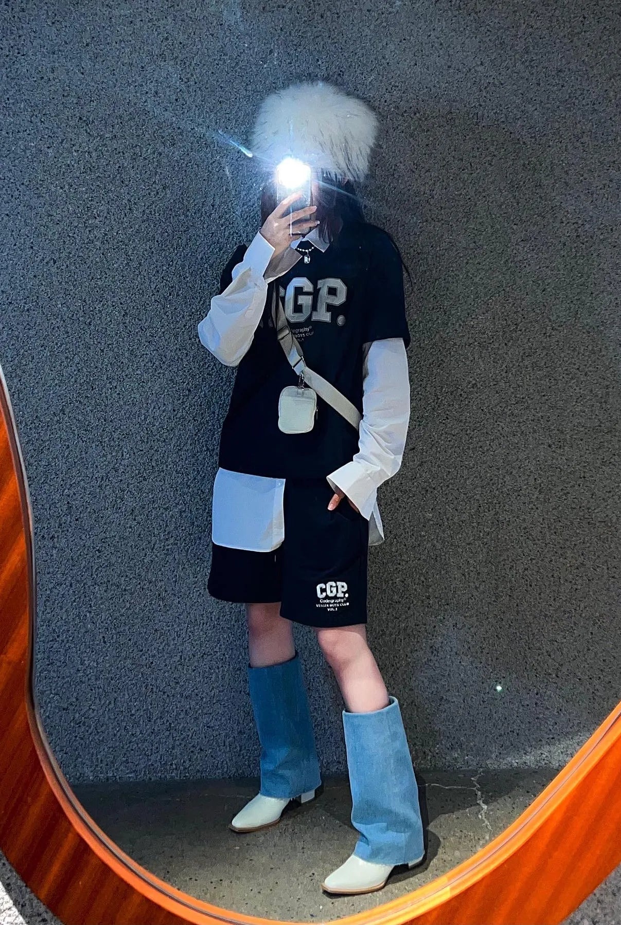 Cgp Arch Logo Short Sleeve Crewneck