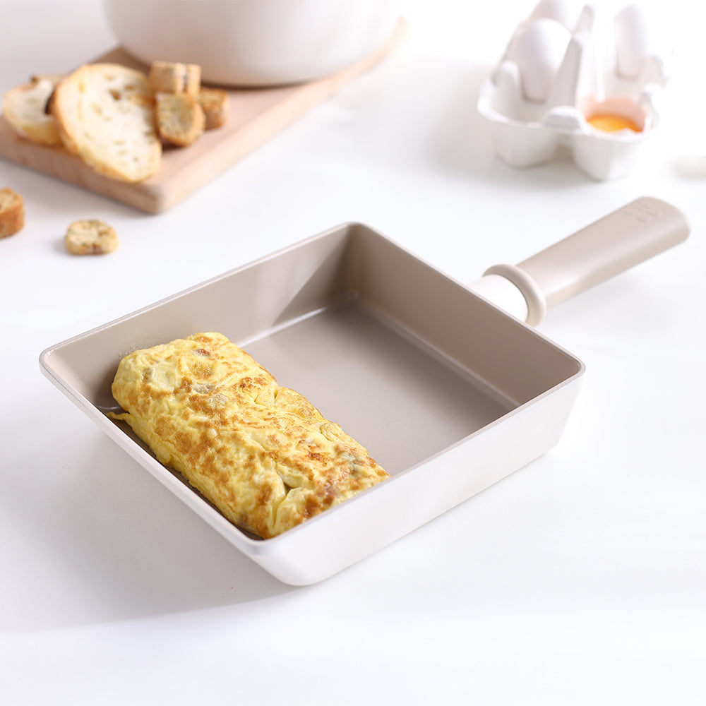 6" Egg Pan