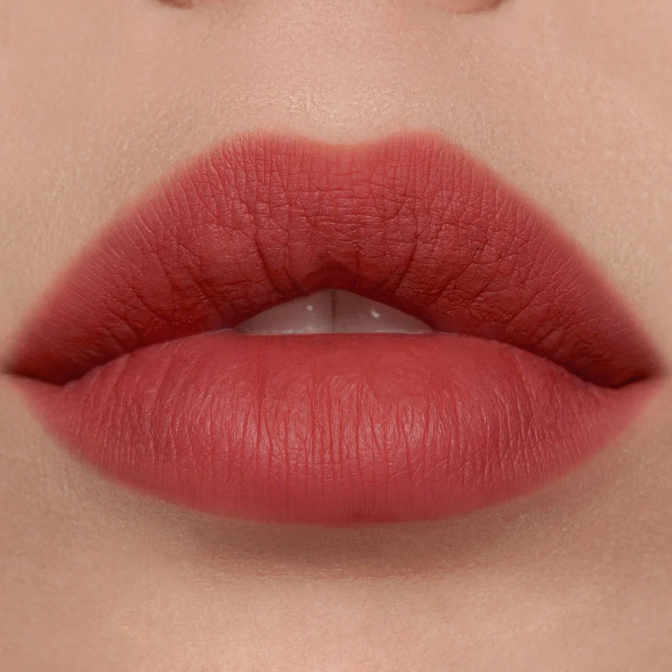 Dear_Dahlia_Paradise_Dream_Velvet_Lip_Mousse_01_Sangria_2_KBX.webp