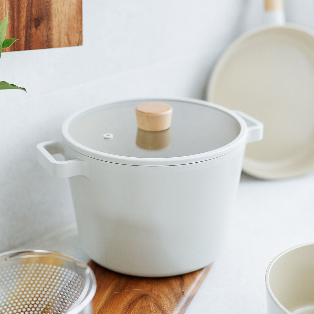 FIKA_deep_pot_22_beauty_01.jpg