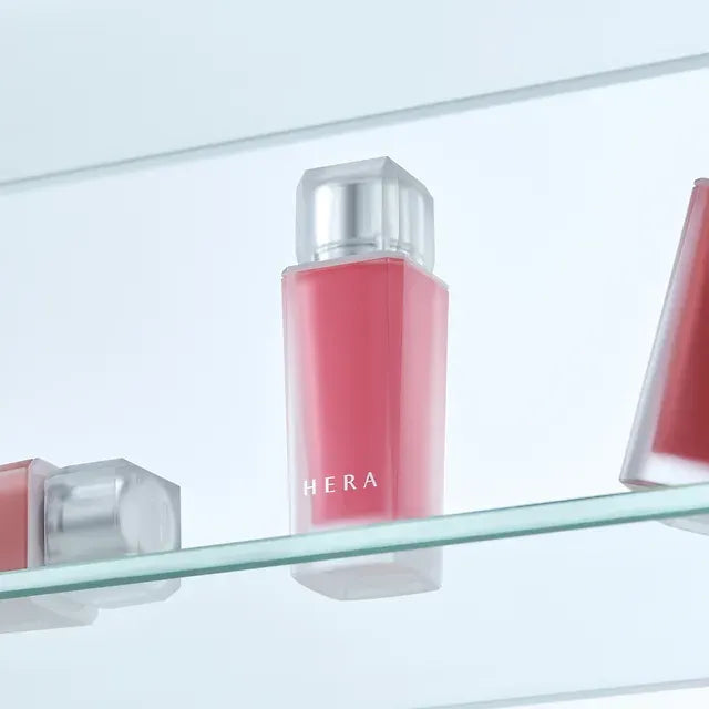 HERAMoistureGlossyTint_SensualNudeStainTint_SensualLipHolder_TintedShineStickMiniGift_2.webp