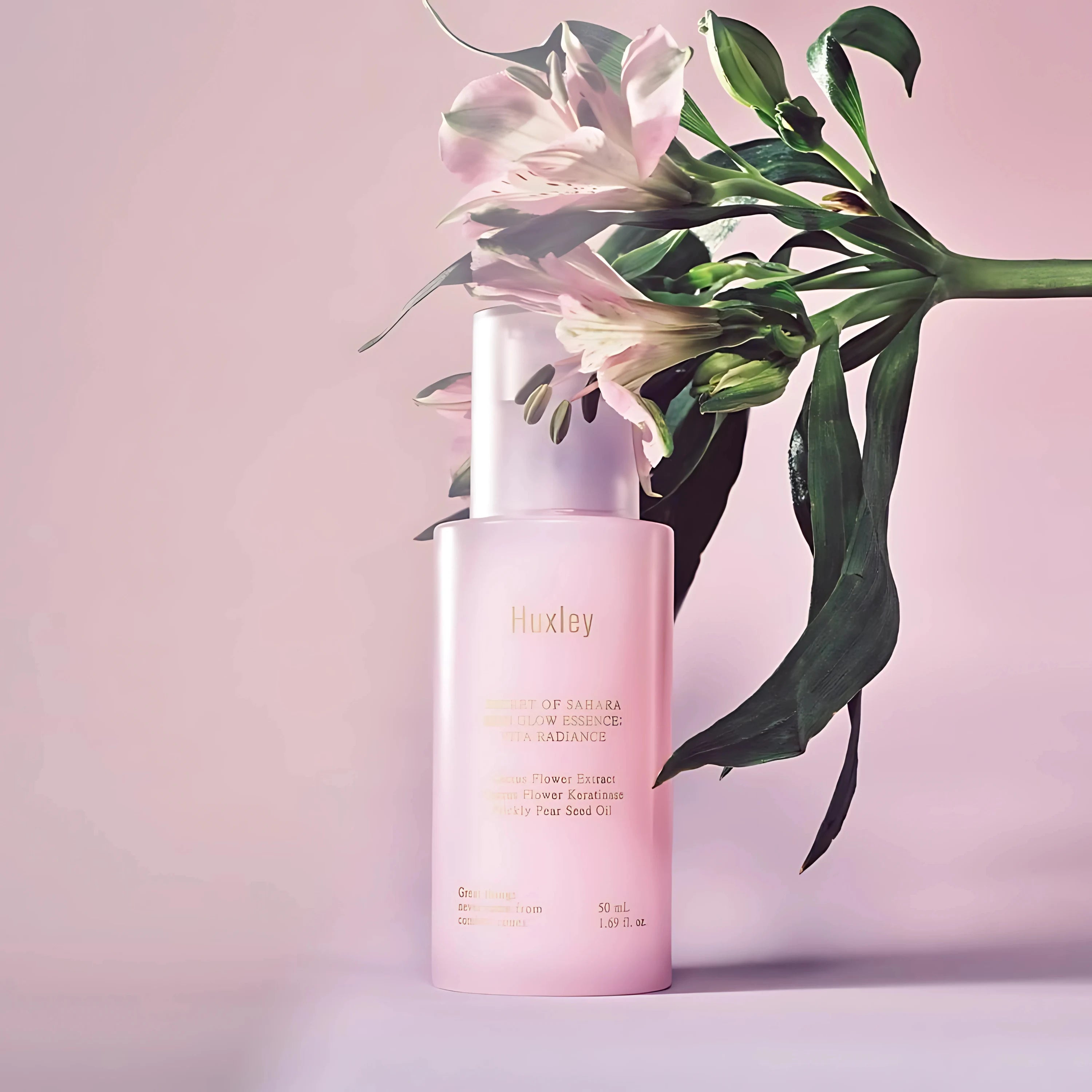 Huxley_skin_glow_essence_vita_radiance_50ml_Main_img-01.webp