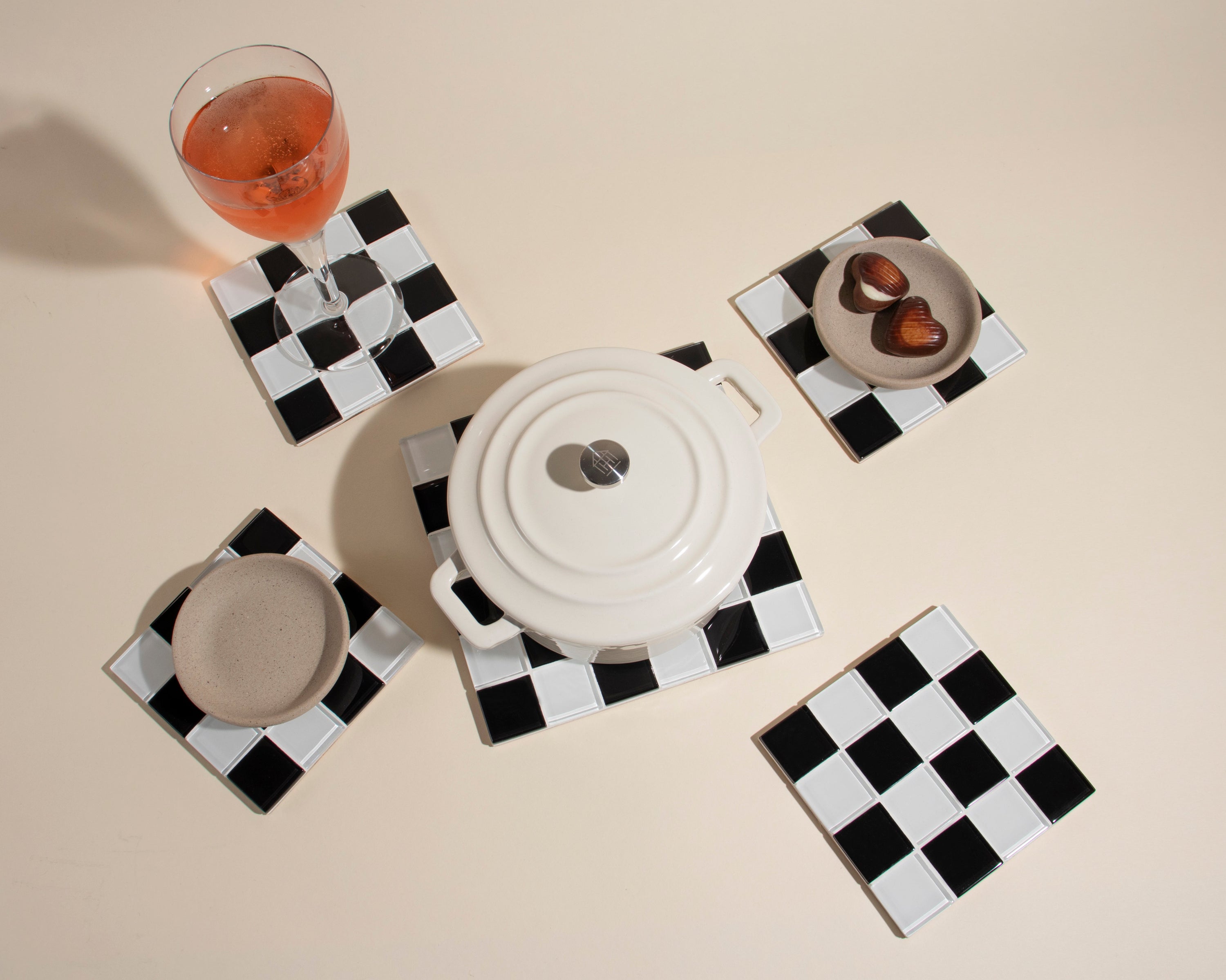 GLASS TILE DECORATIVE TRAY - Black & White Checkered