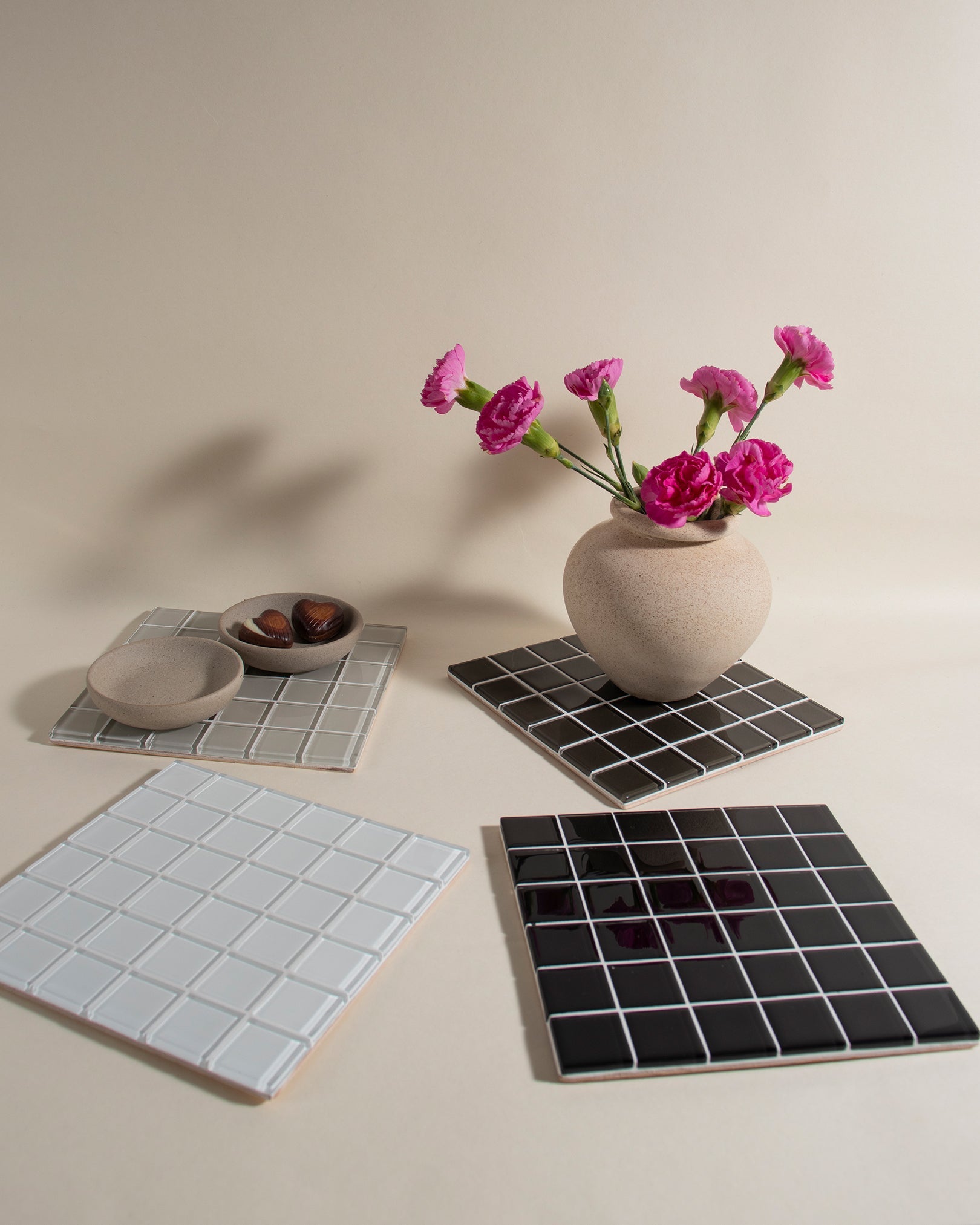 GLASS TILE DECORATIVE TRAY - Beige Canvas