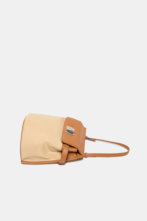 COURONNE Facade Noa Cross 23 Nylon (camel)