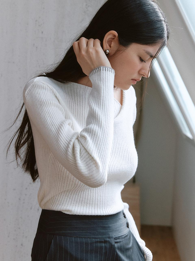 ourcomos Merino Wool Ribbed Trimming Knit Sweater [Beige] (1325)