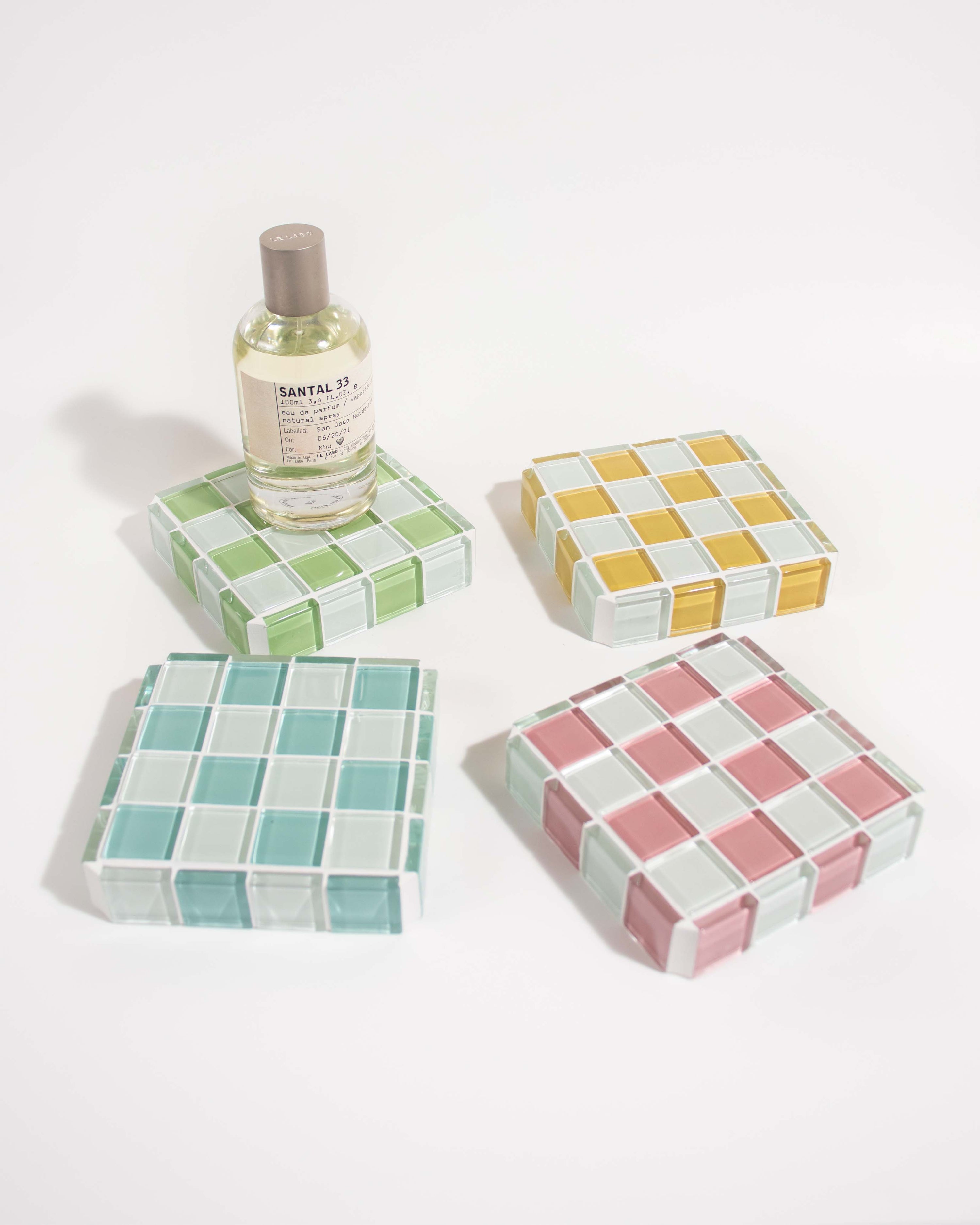 GLASS TILE CUBE - Honey Milk Chocolate