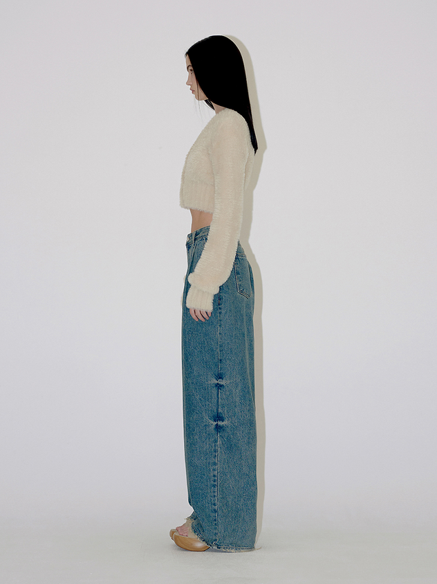 DIAGONAL V Neck  Knit Cardigan _ Beige