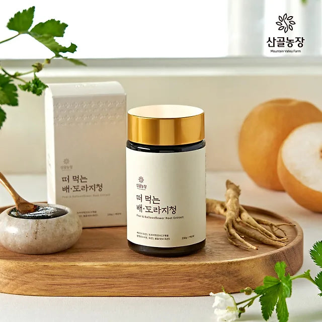 Gift set of 230g x 2 bottles of Sanggol Farm's floating pear and pear juice extract