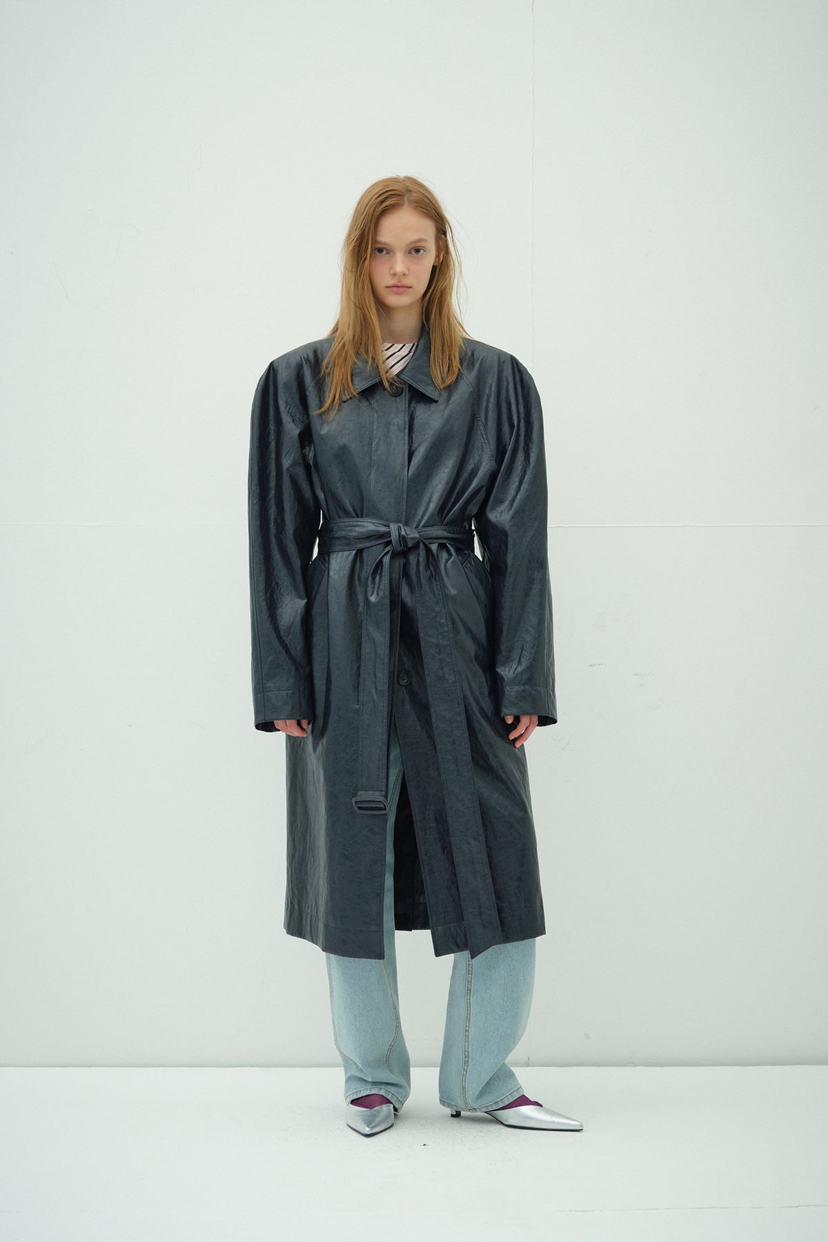 Overdue Flair  [EXCLUSIVE] OVERDUE KITTEN HEELED SLINGBACK_METALLIC SILVER_FW2025