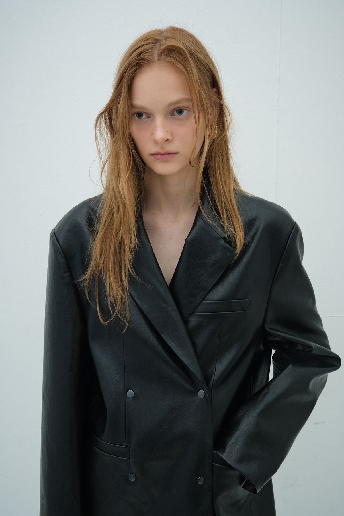 Overdue Flair  SNAP TWO-WAY OVERSIZED LEATHER JACKET_BLACK_FW2025