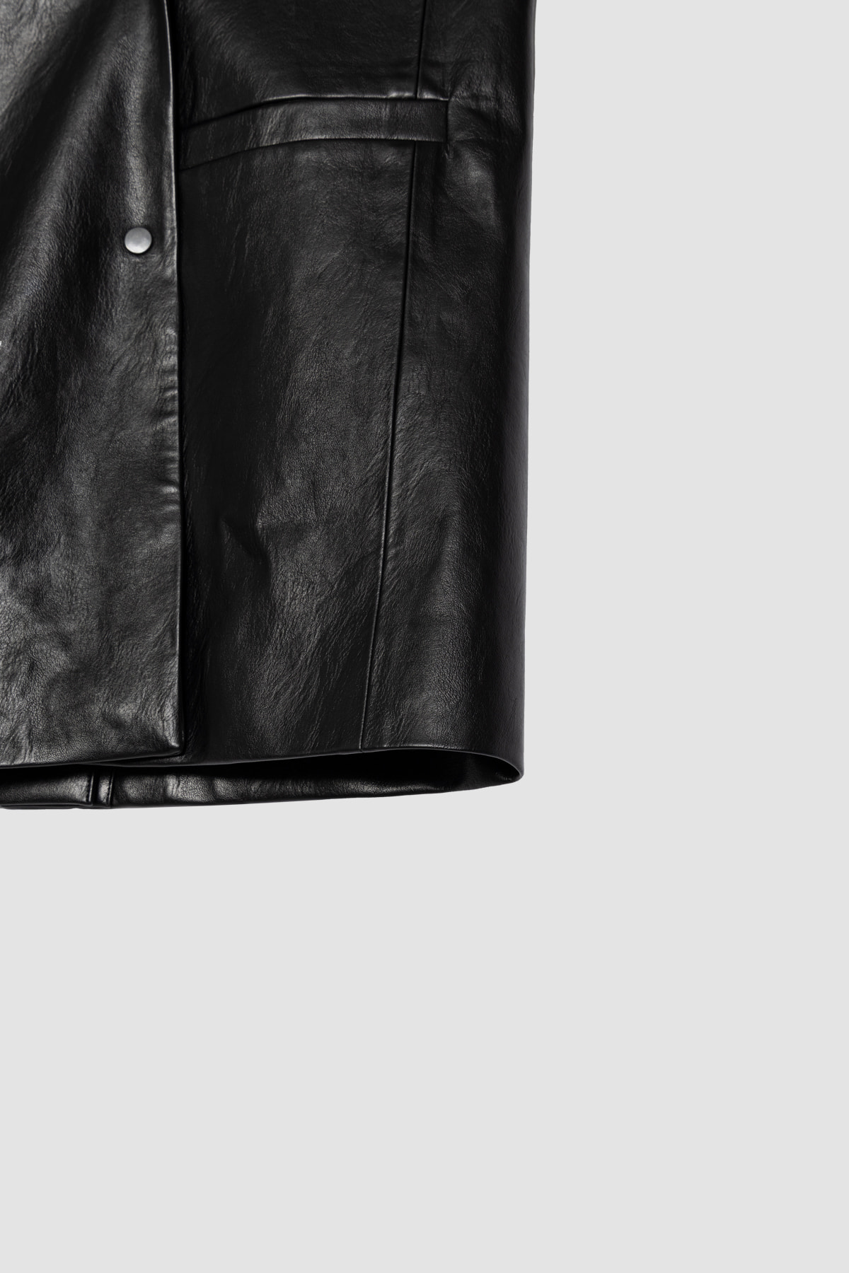 Overdue Flair  SNAP TWO-WAY OVERSIZED LEATHER JACKET_BLACK_FW2025