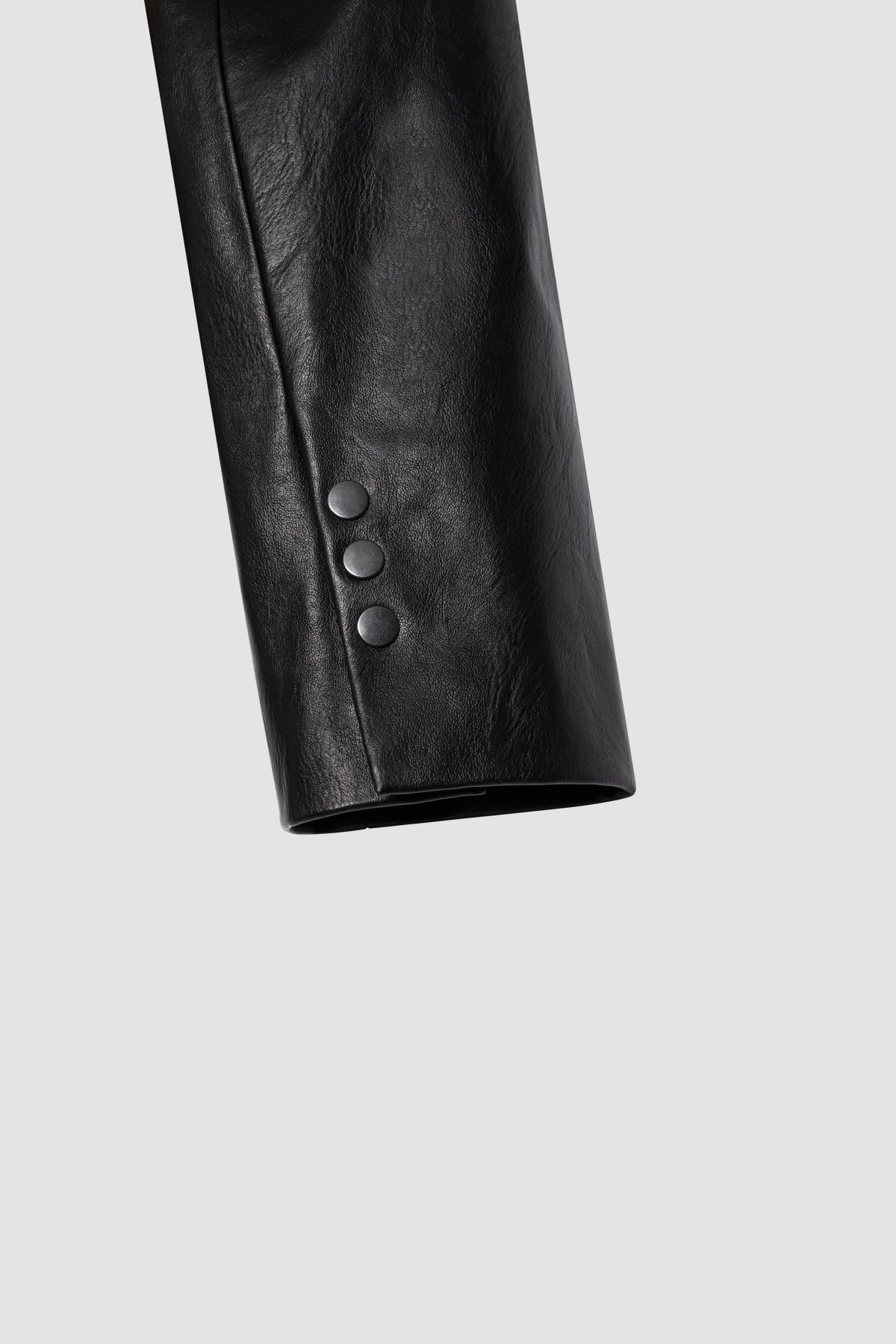 Overdue Flair  SNAP TWO-WAY OVERSIZED LEATHER JACKET_BLACK_FW2025