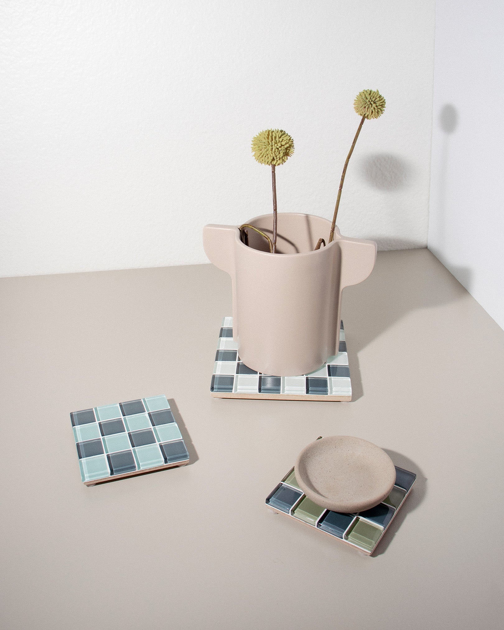 GLASS TILE DECORATIVE TRAY - Stone Wall