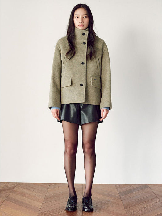 [Kuho Plus] Signature Cocoon Short Coat Olive (KE4X30M06J)_FW2025