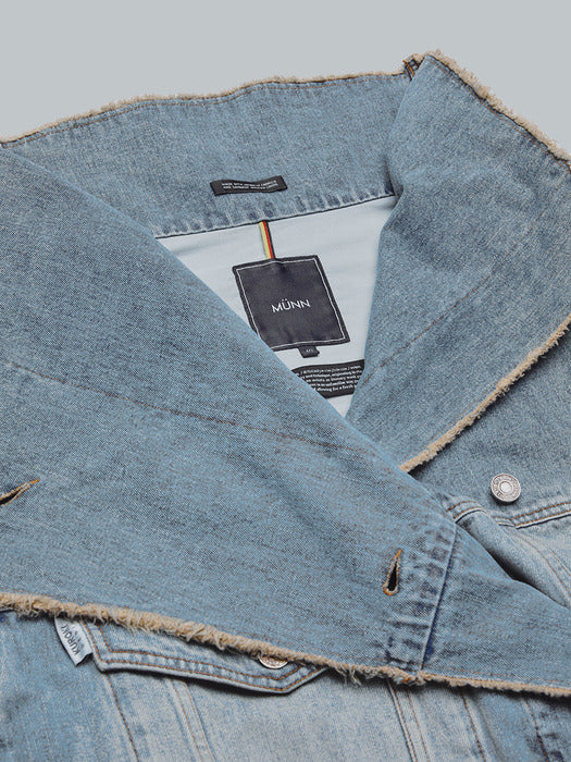 [Munn] BLUE RAW CUT FUNNEL NECK DENIM TRUCKER_FW2025