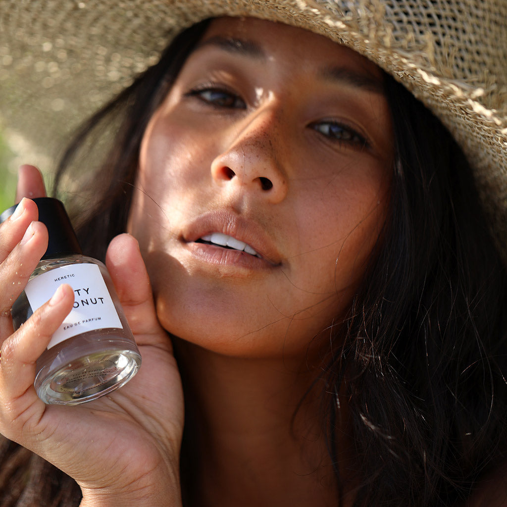 Kelia-Moniz-Dirty-Coconut_45124eb3-7f93-482d-a936-8876992b4f69.jpg