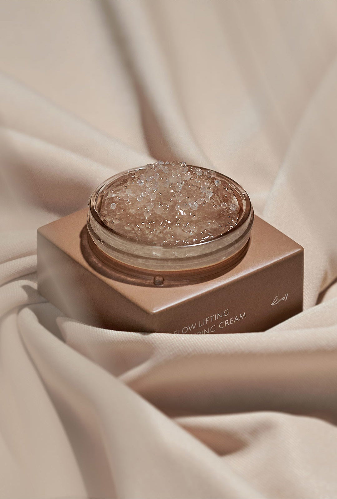 KoyBeauty_koy_Flow_Lifting_Wrapping_Cream_3_KBX.jpg