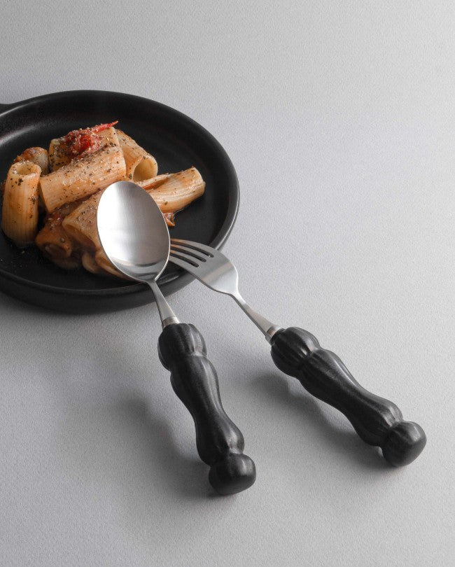 LeejaePleatedCutlery3COLOR_5.jpg