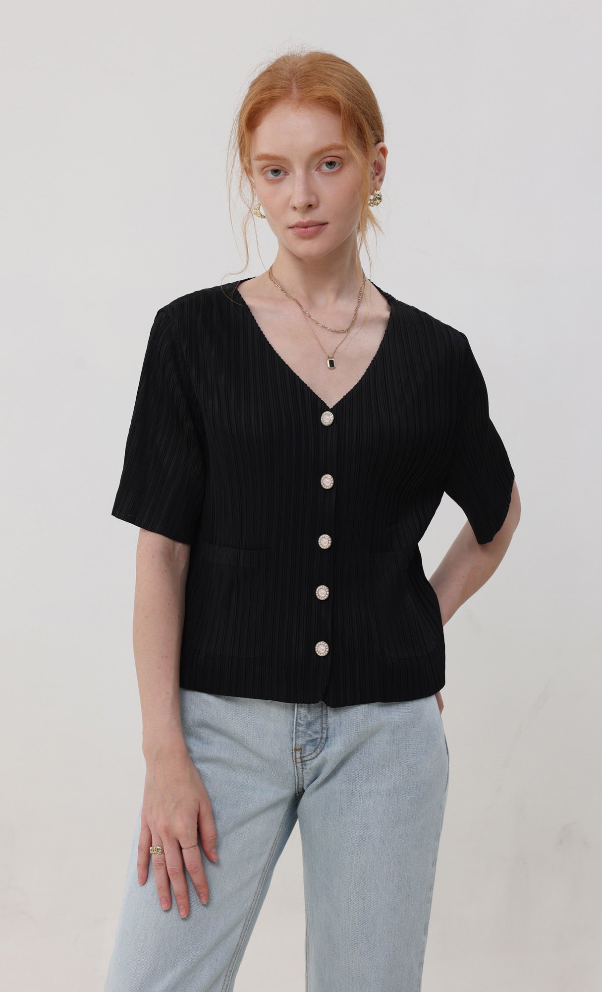 Pleatsmood Button Pleats Short-sleeve Top Black