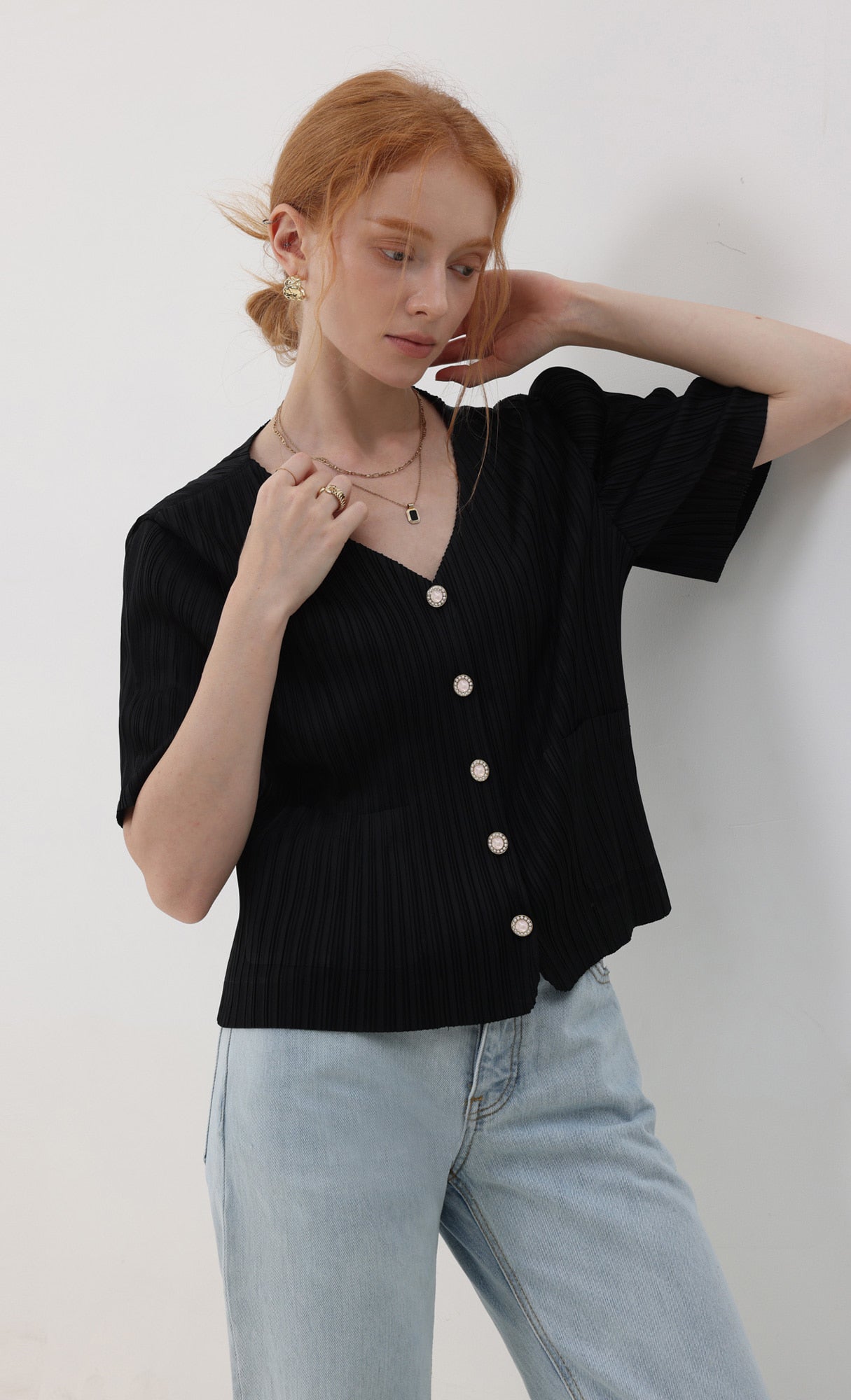 Pleatsmood Button Pleats Short-sleeve Top Black