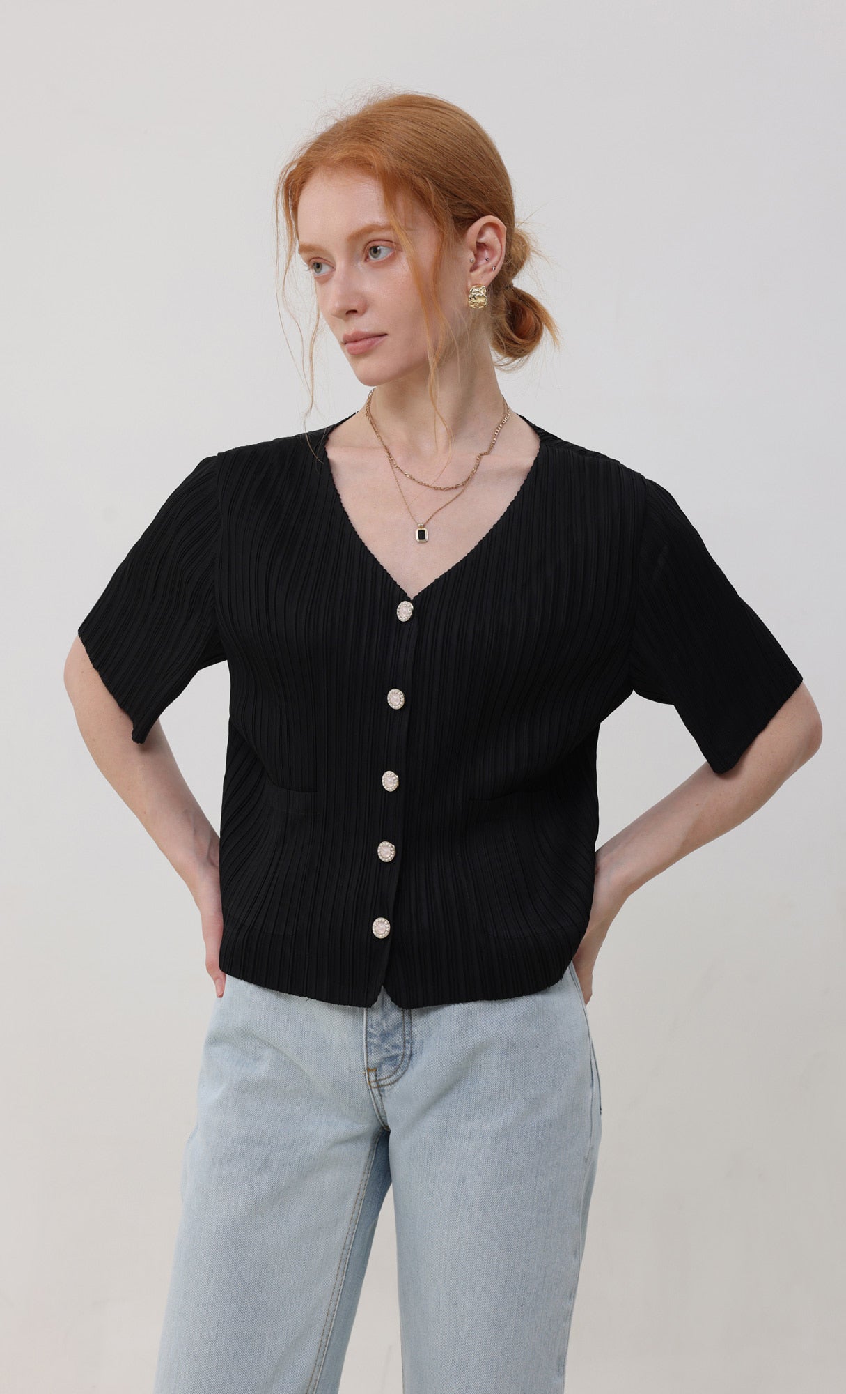 Pleatsmood Button Pleats Short-sleeve Top Black