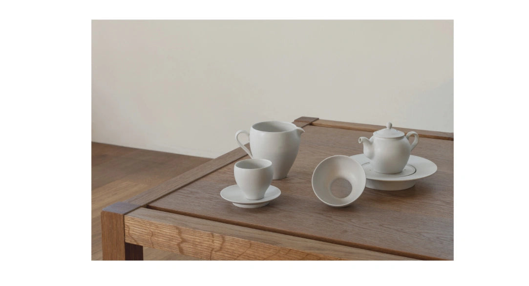 Curved Teacup