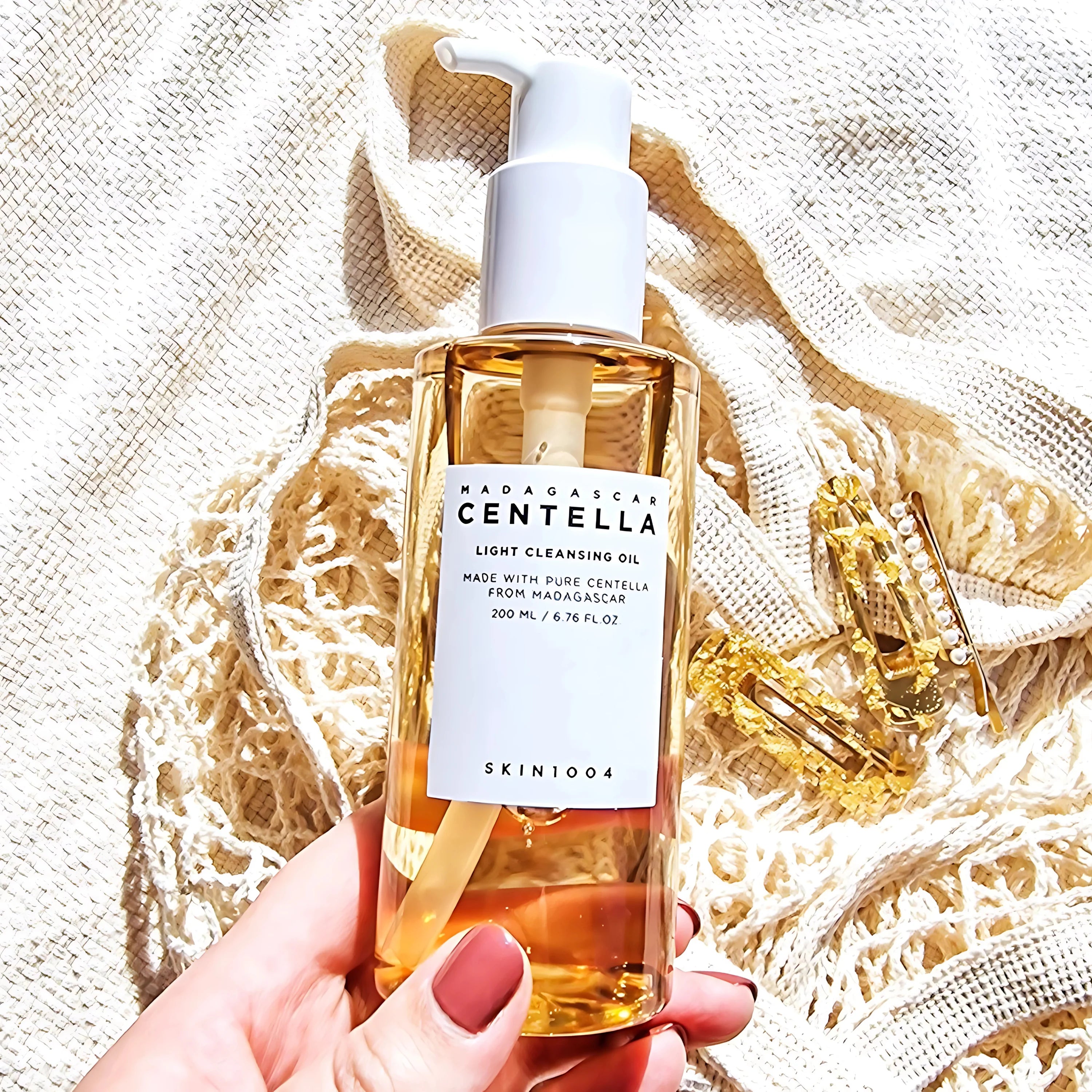 SKIN1004 Madagascar Centella Light Cleansing Oil 200ml
