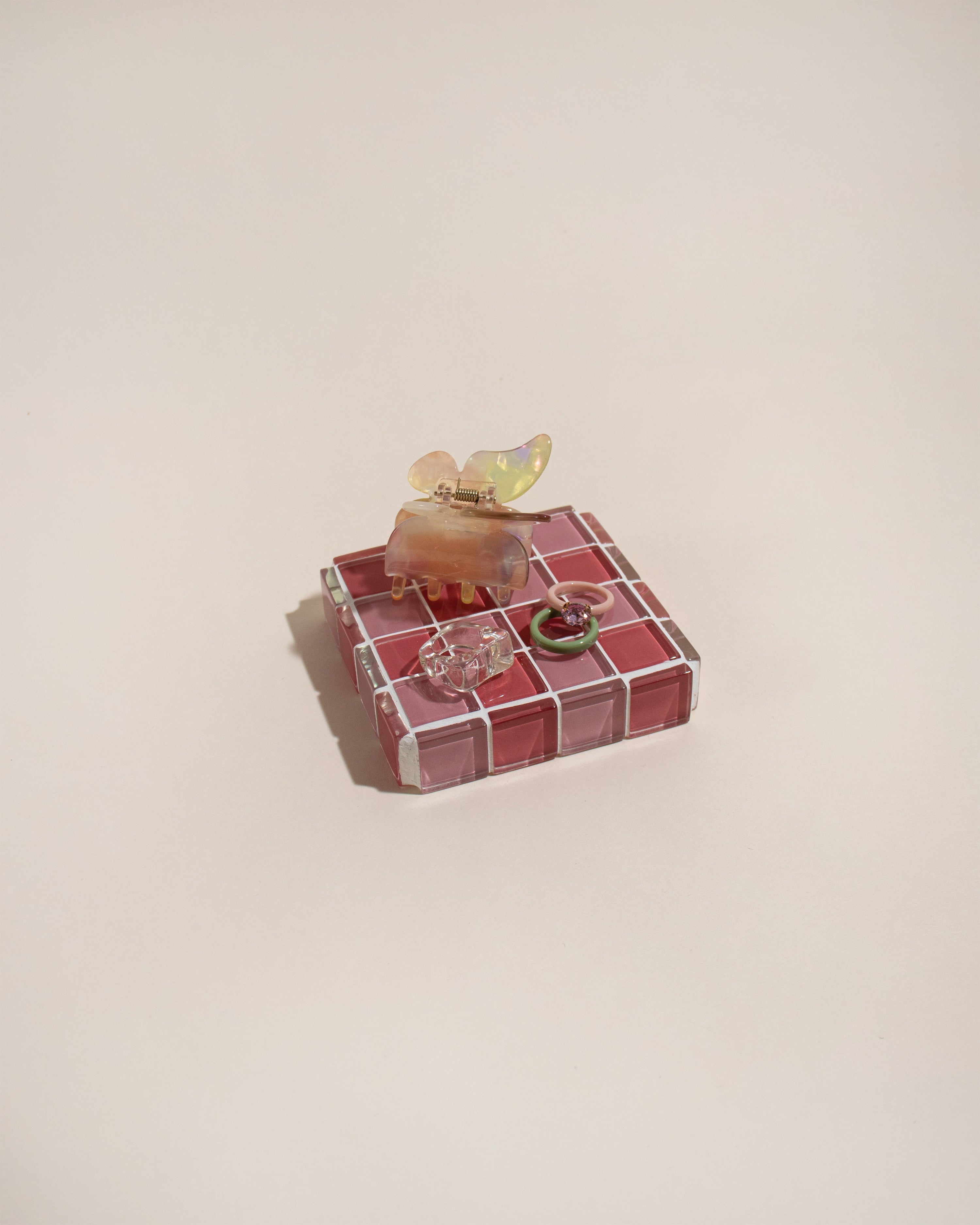 GLASS TILE CUBE - Cotton Candy