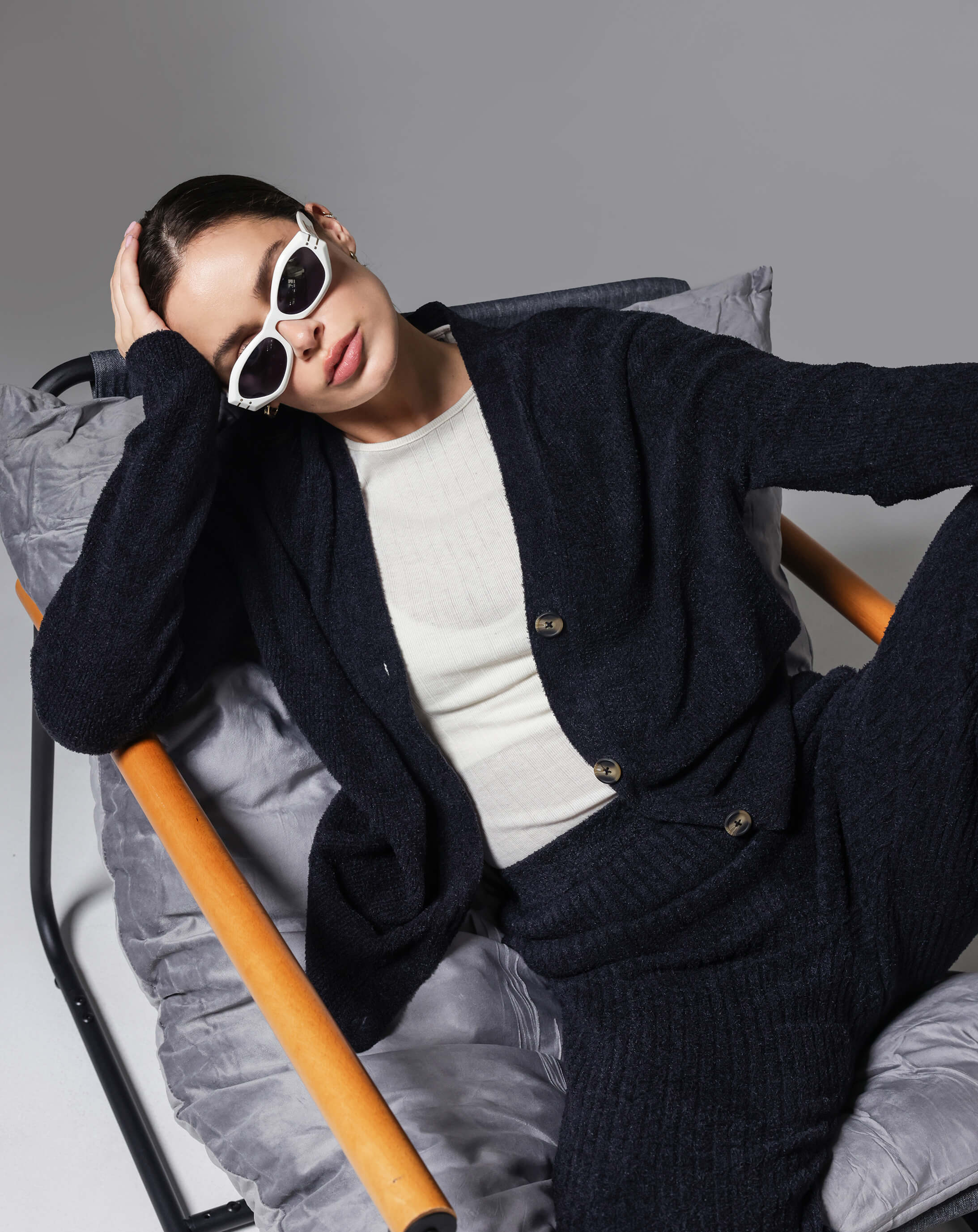 Cloud Cool Oversized Ribbed Buttoned Cardigan