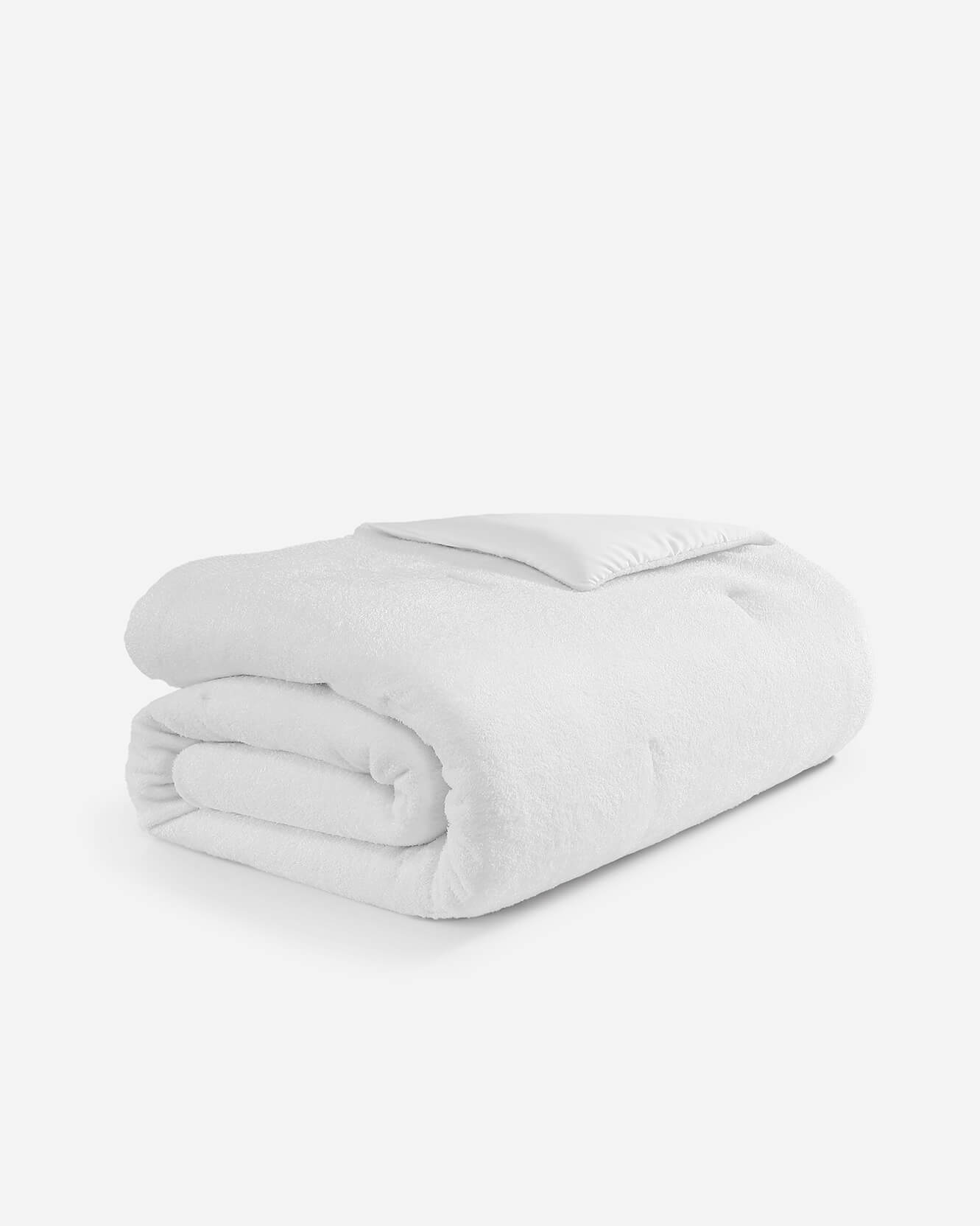 Sunday-Citizen_Cloud-Silque-Comforter_Clear-White_2.jpg