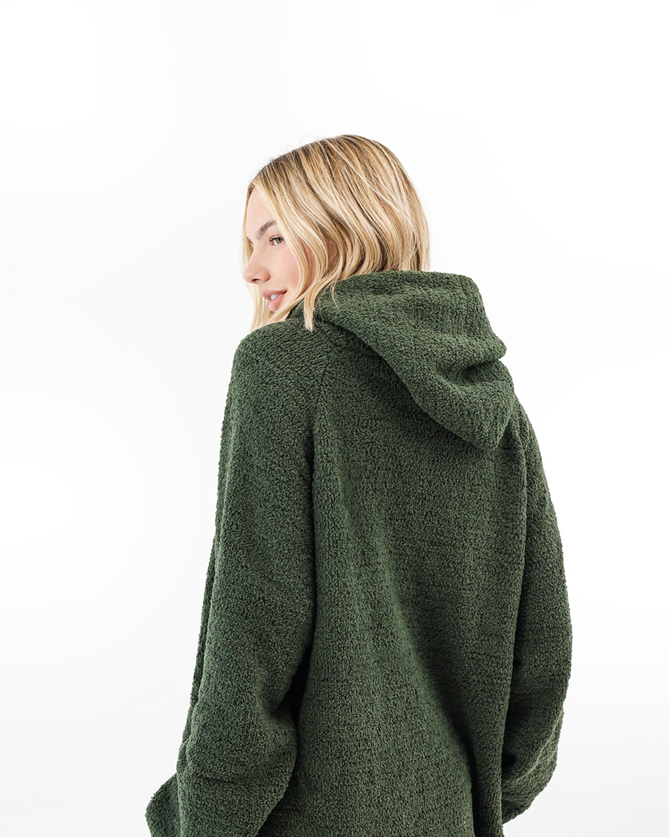 Sunday-Citizen_Snug-Blanket-Hoodie_Moss_2_3302ff9d-4aa1-4abb-b19a-a6836ddbe798.jpg