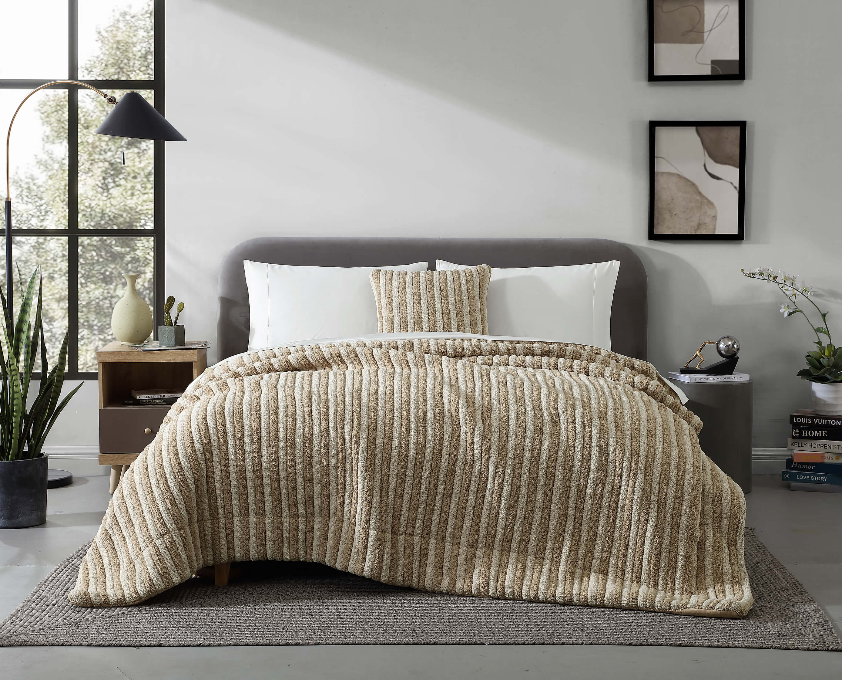 Sunday-Citizen_Snug-Piped-Comforter_Biscotti-Sahara-Tan_1_2bd784ce-b5fe-407a-8029-cb8106aa3e5f.jpg