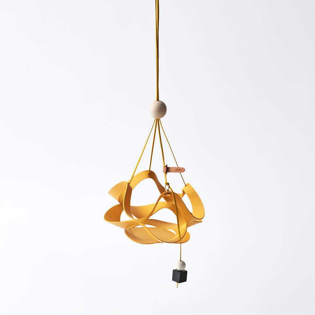Plats Hanging Pot Cover Dangle P (Petite Size)
