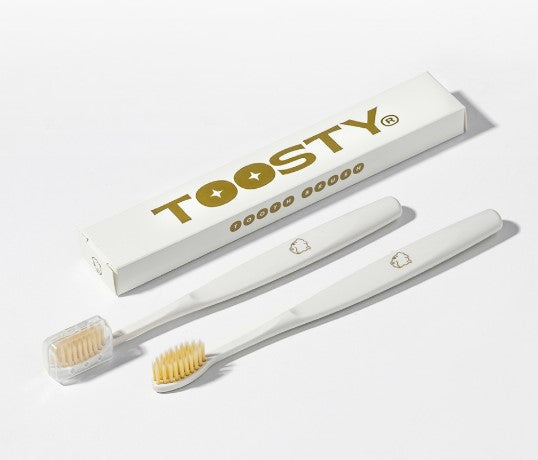 Toosty_Golden_Toad_Toothbrush_1_9ff65244-7222-44a4-8256-b770661beaec.jpg