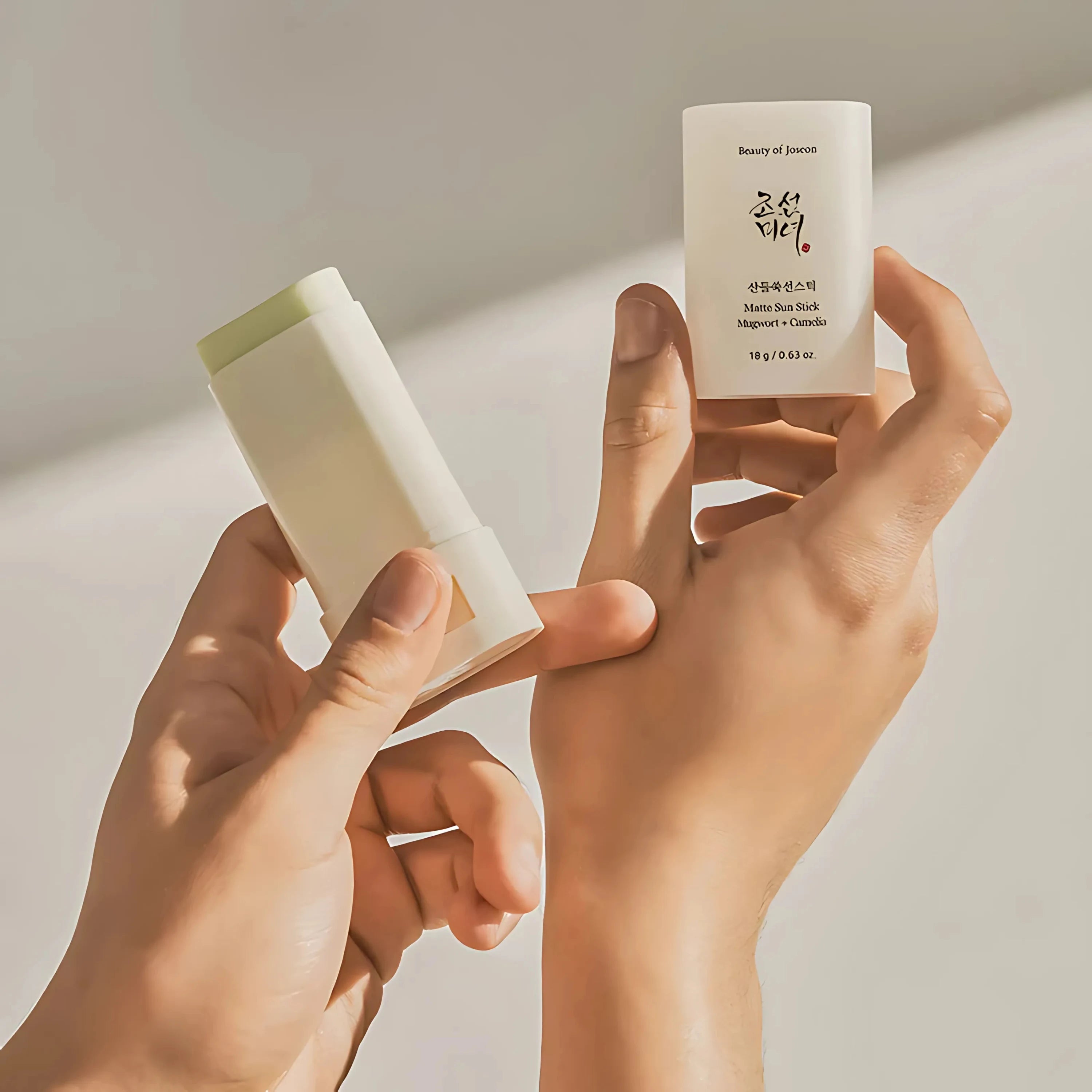 [Beauty of Joseon] Matte sun stick : Mugwort + Camelia 18g (SPF50+ PA++++)