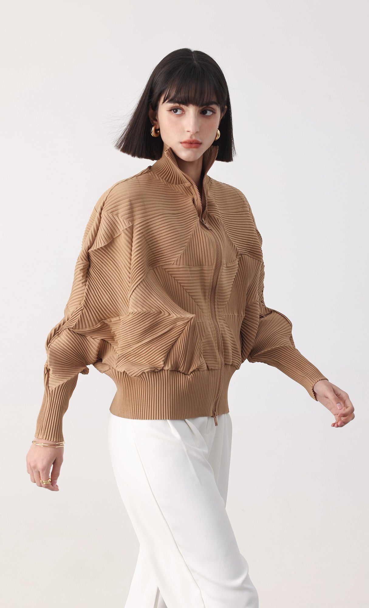 Pleatsmood Twoway Pleats Zip-up Beige