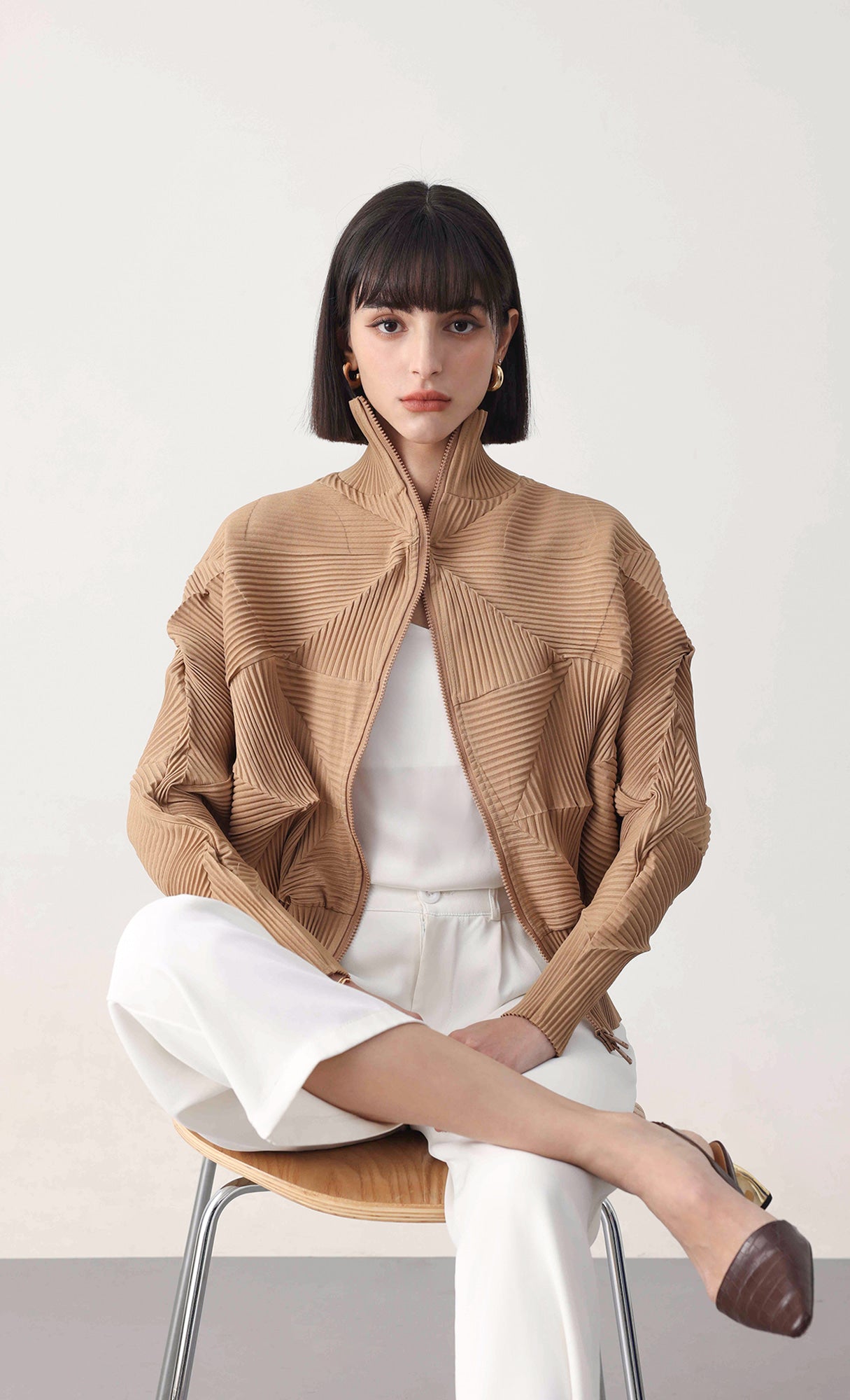 Pleatsmood Twoway Pleats Zip-up Beige