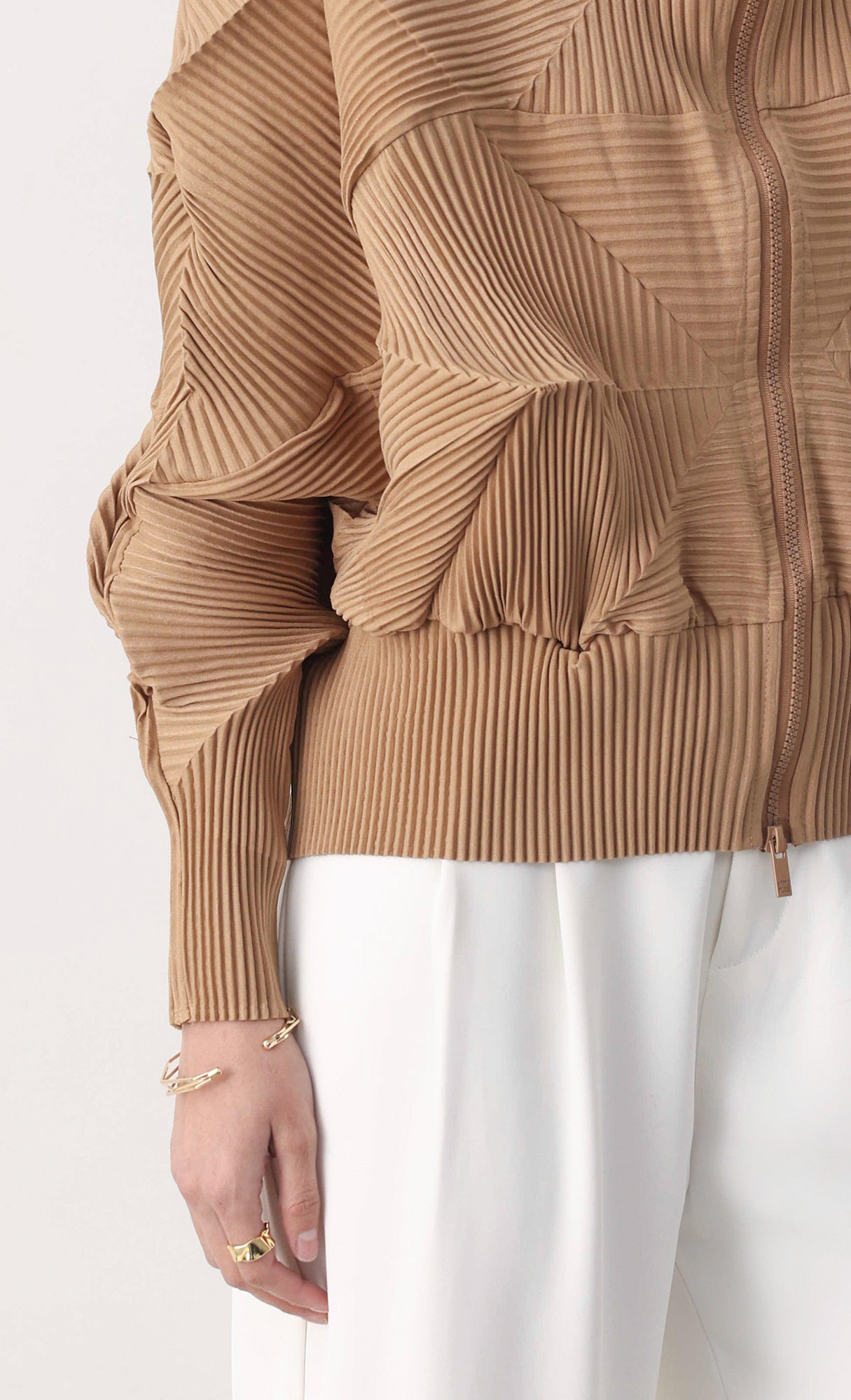 Pleatsmood Twoway Pleats Zip-up Beige