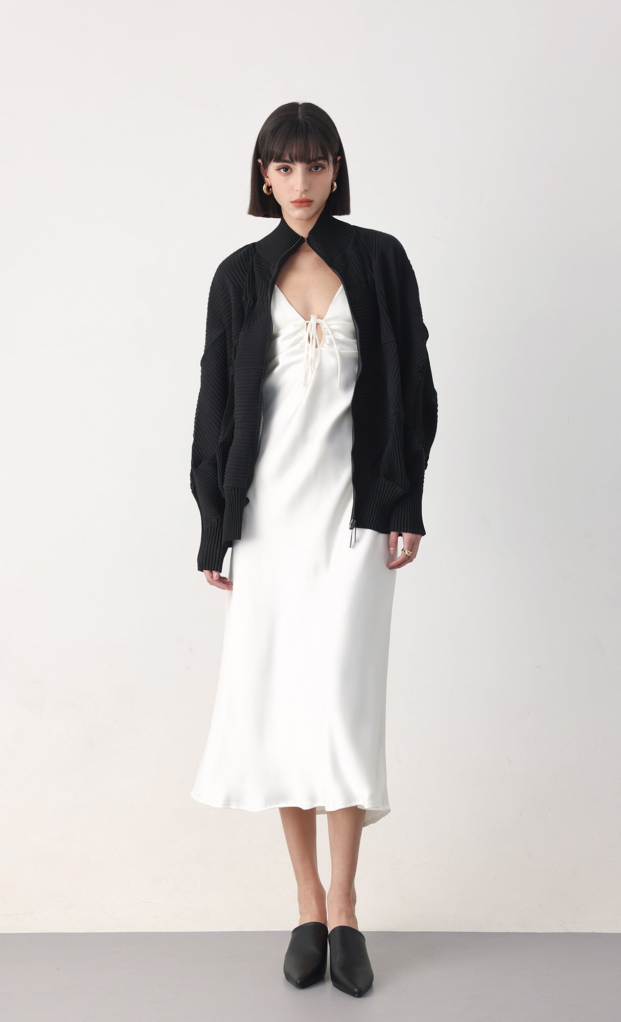 Pleatsmood Twoway Pleats Zip-up Black
