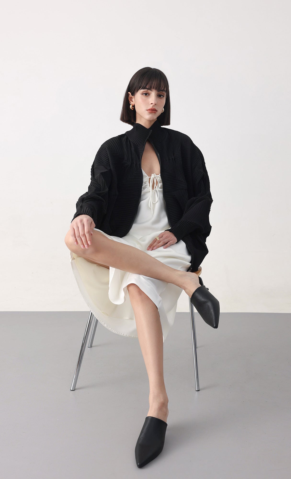 Pleatsmood Twoway Pleats Zip-up Black