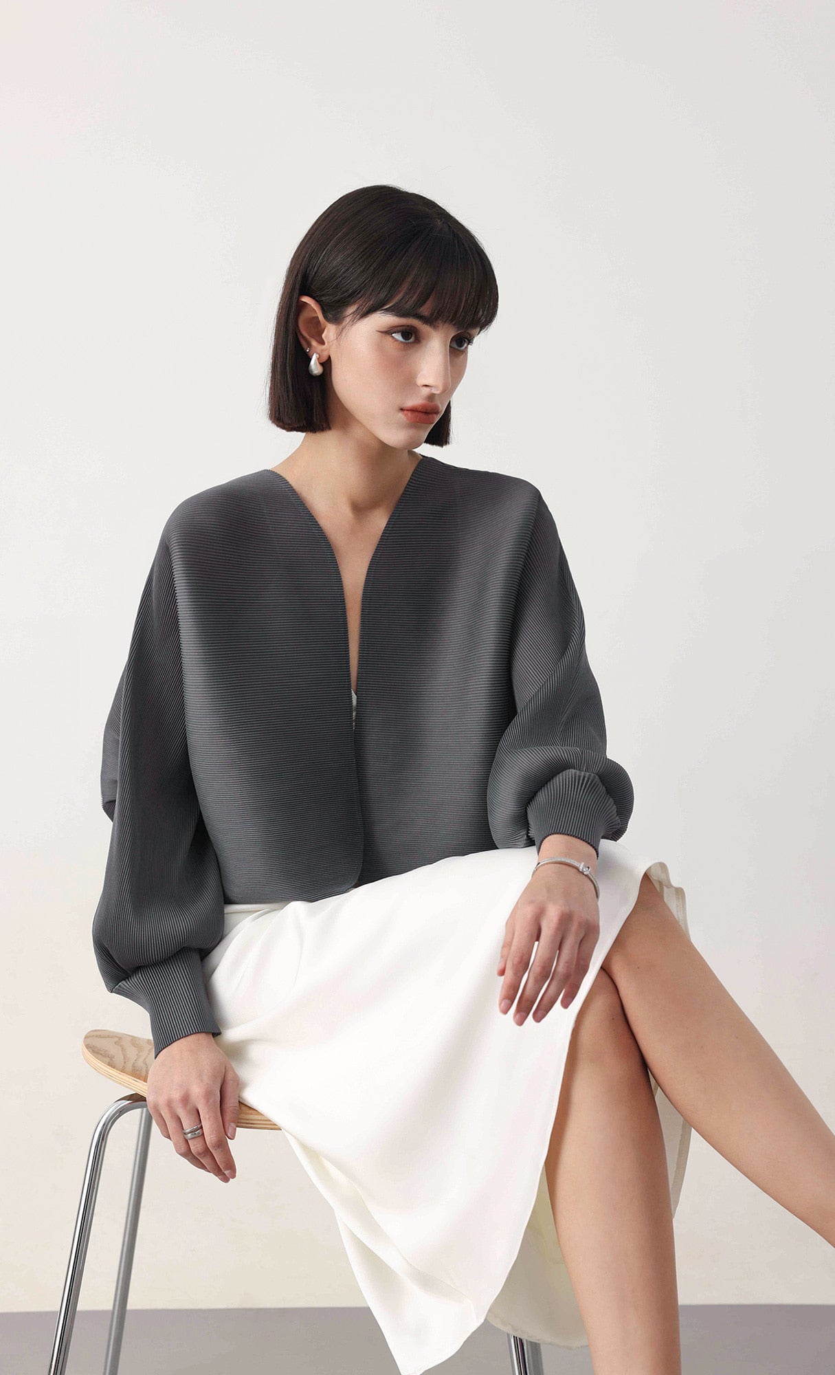 Pleatsmood Ray Pleats Cardigan Charcoal