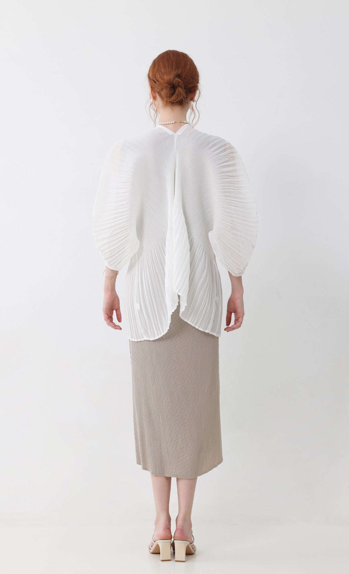 Pleatsmood Aban Pleats Puff Cardigan Ivory