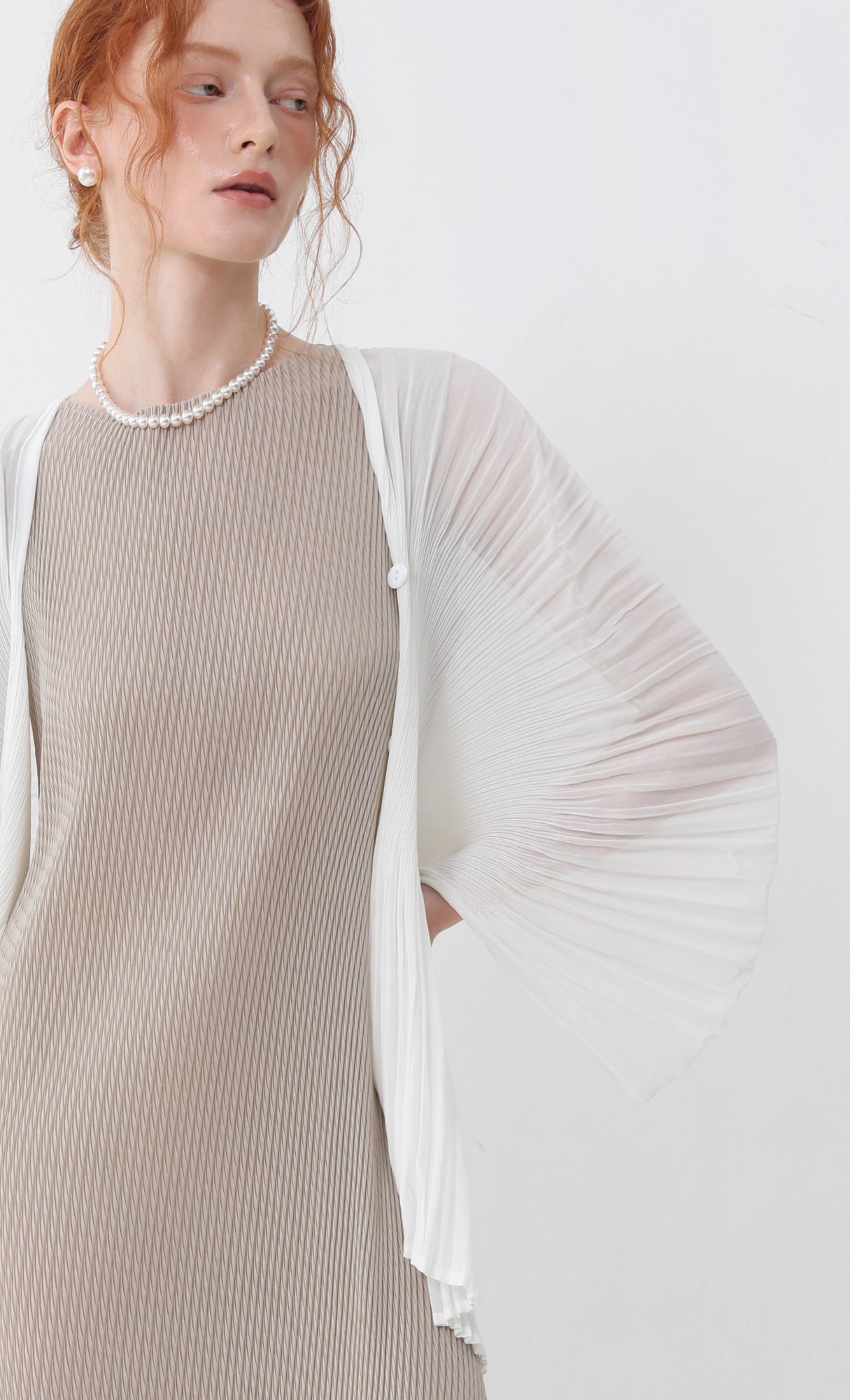 Pleatsmood Aban Pleats Puff Cardigan Ivory